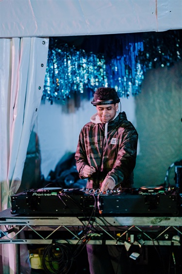 DJ set from Walla C at THE CUBE opening night image by Wild Hardt
